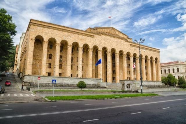 Parliament On Rustaveli Studio Tiflis Dış mekan fotoğraf